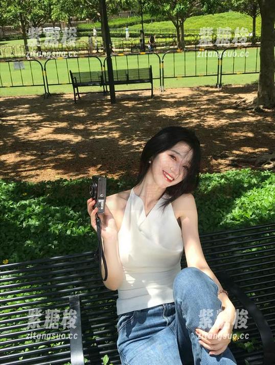17 “www.17”的资源堪比宝藏,不知不觉又被吸引了去,等会再继续看看…
