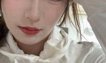 先别忙着评分，观看www.17的时候，总会有些让人忍俊不禁的“小把戏”出现…