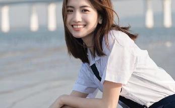 当www.17苹果版遇上吃瓜时光，简直是个绝妙的搭配！