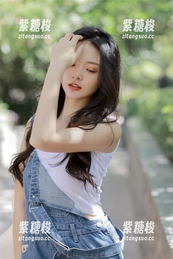 51吃瓜APP入口太吸引，不下载都快被八卦浸泡了！