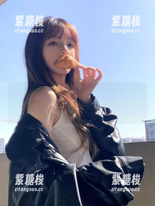 听说找到“heiliao.su”的地址就能获得干货，我这一波求知欲太瞎了吧？