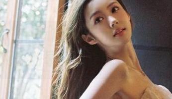 “hlw155.ccm”视频：我的天，这个网友的表情简直就是一出精彩戏！