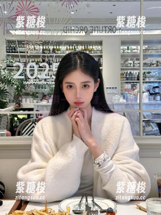 黑料一波接一波，ios上的tttzzz668.su让人停不下来！