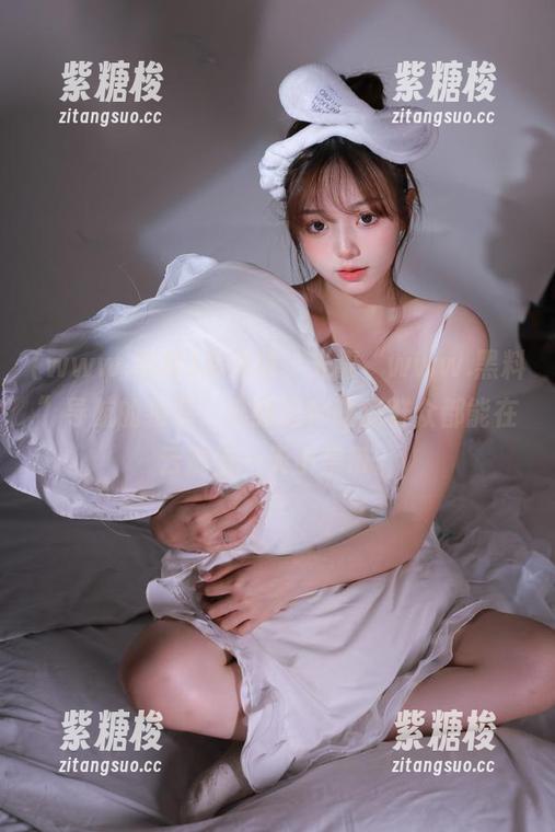 www.黑料 必须说,光靠“www.黑料”导航的推荐,连我这种吃瓜群众都能在云端当一天小皇帝。