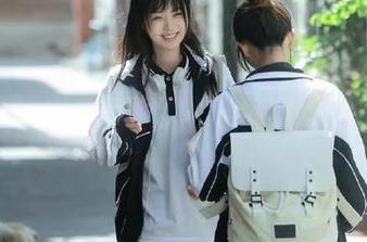 点击“zztt45”视频，瓜的味道竟如此奇妙