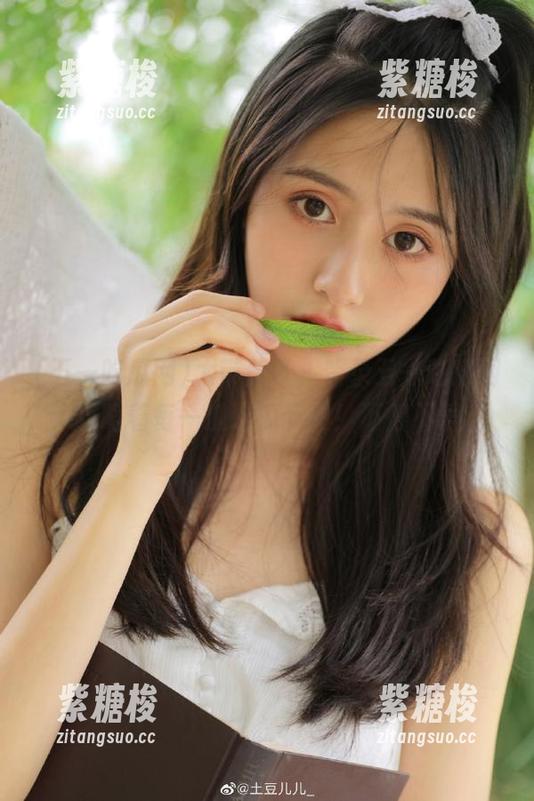 太带感了，登录五一吃瓜网，攻略着每一波吃瓜节奏！不得不爱。
