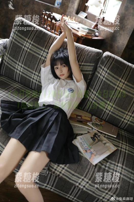 每日更新必看，今日吃瓜51的线路上，瓜果飘香、八卦横飞！