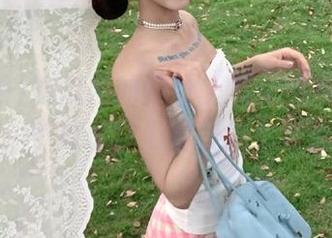 吃瓜网的网址上有个热浪滚滚的大瓜，不知道你们都是怎么消化的？
