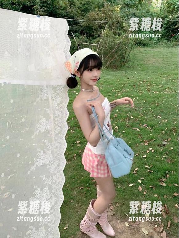 吃瓜网的网址上有个热浪滚滚的大瓜，不知道你们都是怎么消化的？