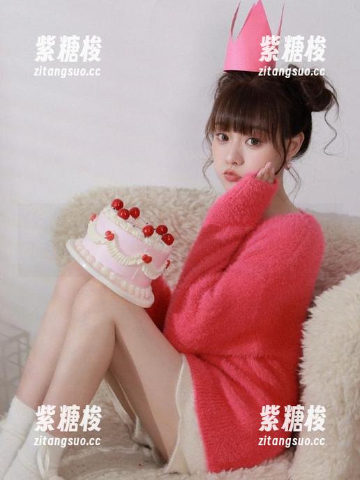 吃瓜网入口：边吃边看，心里忍不住想，脑袋里反复响起“好戏开场”！