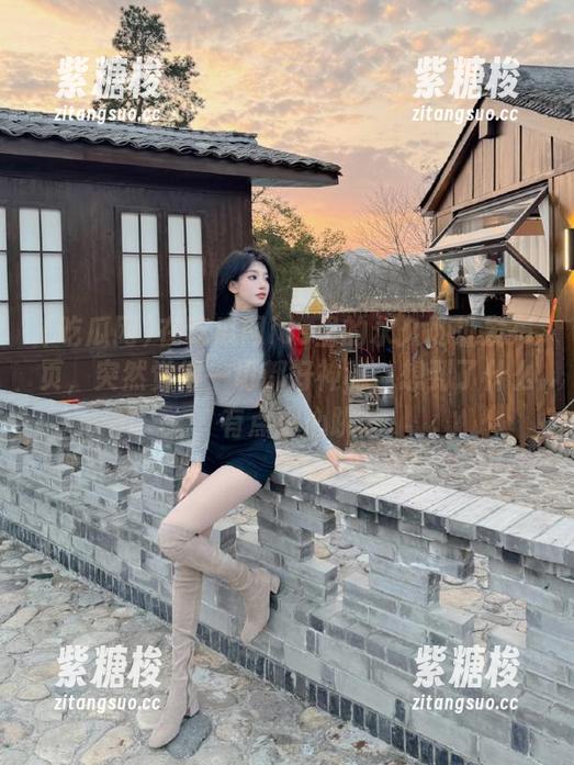 在吃瓜网ios里的永久地址发布页，突然觉得一切都好神秘，想到了什么，有点小心跳。