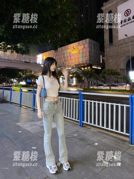 这条视频在吃瓜网址上永久归档，居然成了我的心头好