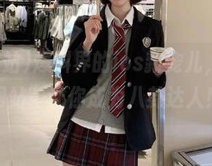 爆料界的ios新宠儿，“吃瓜网站”让你成为八卦达人！