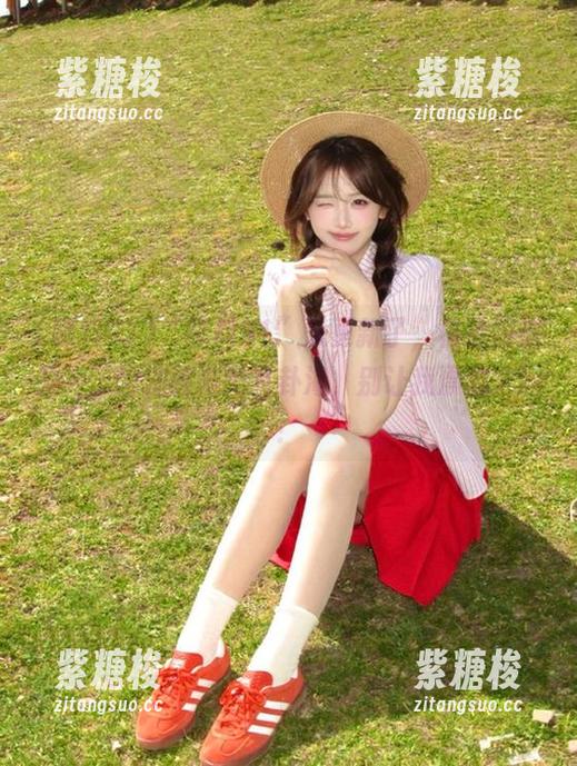 黑料91 “黑料91”又更新了,仿佛我被推入了惊涛骇浪的八卦海,别让我漂流太远!