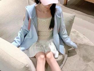 当你观看黑料不打烊主页，真的可以体会到，心情的起伏就像过山车，刺激又滑稽。