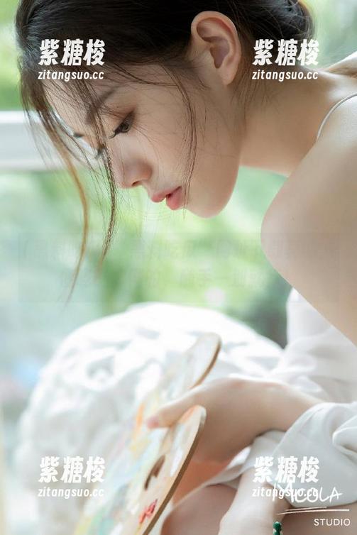“黑料吃瓜”网址下载真的方便吗？你懂的，随手一划就行！