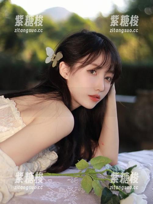 黑料吃瓜网 看799su黑料吃瓜网入口那么亮,小心别被它吸引得走火入魔哦