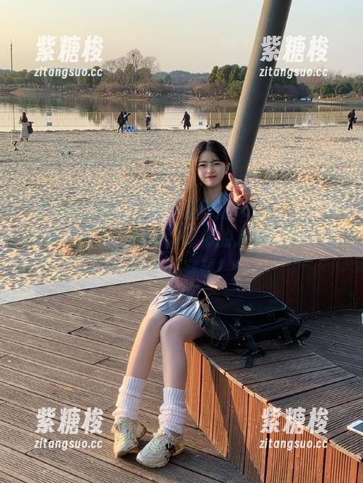 “黑料正能量index”送你无限“永久”惊奇，愿你的八卦街剩余电量不快穿越！