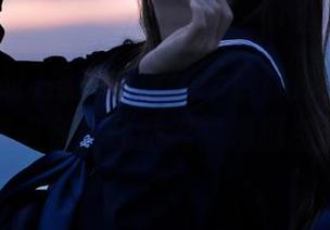黑料网址app已经成为了午后茶歇必备，越是无聊越想点开…