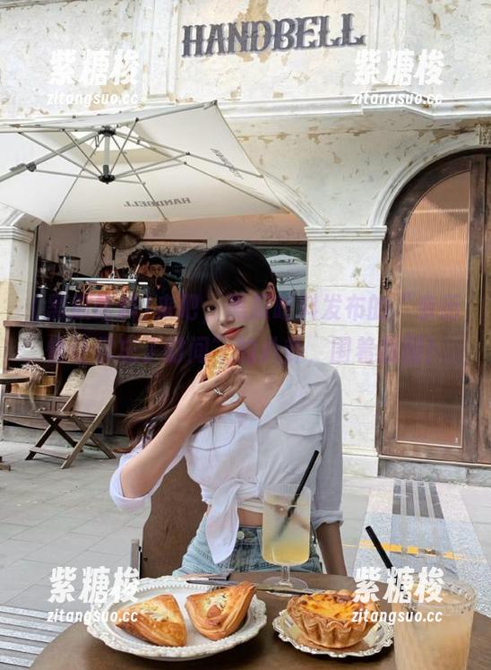 黑瓜吃料 来吧,黑瓜吃料发布的“亲历快让你忘了时间”的八卦,围着我围!